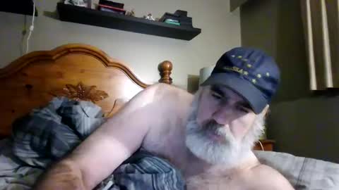 Straightbear4you online show from October 5, 10:02 am