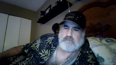 Snapshot of straightbear4you chatting on June 29, 9:37 am Straightbear4you online show from June 29, 9:37 am
