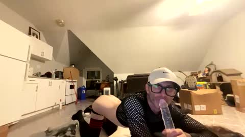 Snapshot of straightexhibitionistforcocks chatting on September 20, 12:33 am straightexhibitionistforcocks online show from September 20, 12:33 am