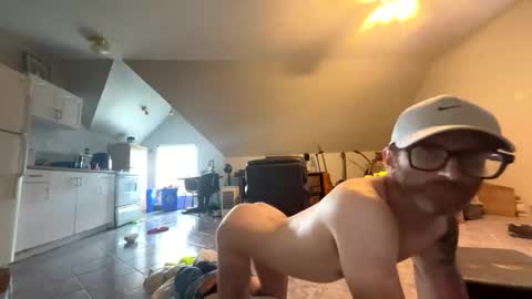 Snapshot of straightexhibitionistforcocks chatting on October 16, 6:31 pm straightexhibitionistforcocks online show from October 16, 6:31 pm