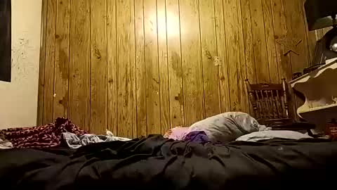 straighttoy online show from November 7, 2:00 am