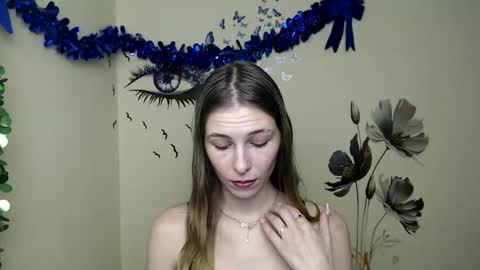 Amalia online show from January 22, 4:02 pm