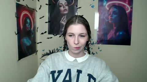 Amalia online show from March 3, 12:58 pm