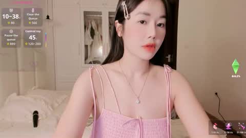 strawberry_loveee online show from October 20, 11:21 am