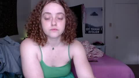 Snapshot of strawberrylotsacake chatting on April 26, 2:48 pm Strawberrylotsacake online show from April 26, 2:48 pm