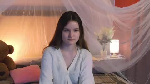 Snapshot of strawbunnybite chatting on May 18, 2:01 pm Bunny online show from May 18, 2:01 pm