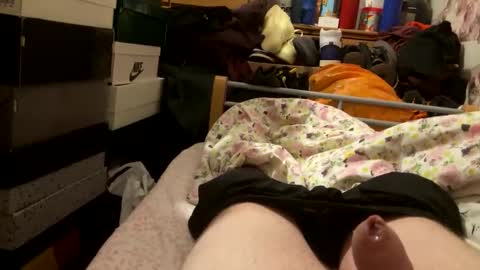 Snapshot of streety888 chatting on September 20, 10:11 pm streety888 online show from September 20, 10:11 pm