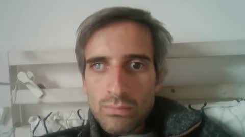 Snapshot of stroke1 chatting on October 16, 8:26 am stroke1 online show from October 16, 8:26 am