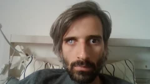 Snapshot of stroke1 chatting on February 3, 9:47 am stroke1 online show from February 3, 9:47 am