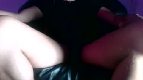 Snapshot of strokeking69420 chatting on October 19, 7:42 am strokeking69420 online show from October 19, 7:42 am