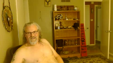 Snapshot of stroknpoker chatting on August 5, 7:11 am stroknpoker online show from August 5, 7:11 am