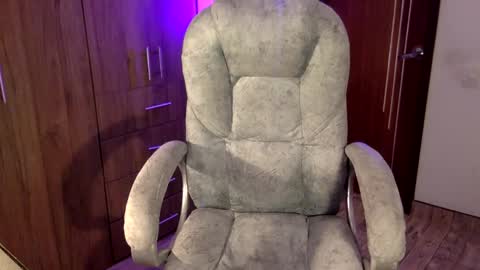 Snapshot of strong_blackboy chatting on March 17, 3:22 am strong blackboy online show from March 17, 3:22 am