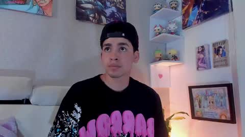Snapshot of strong_rock69 chatting on May 14, 5:42 pm strong_rock69 online show from May 14, 5:42 pm