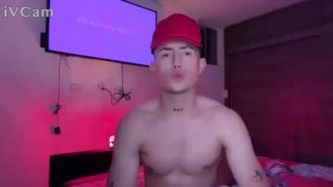 stronghardlatino online show from September 24, 2:15 am