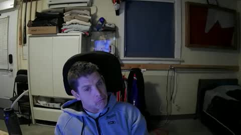 Snapshot of stturbo chatting on December 19, 11:45 pm stturbo online show from December 19, 11:45 pm