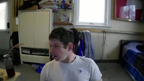 Snapshot of stturbo chatting on February 16, 2:46 pm stturbo online show from February 16, 2:46 pm