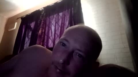 stu_art83 online show from June 24, 7:51 am