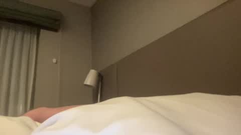 stuart_scotland online show from February 13, 4:32 am