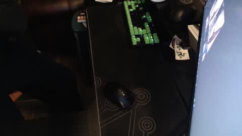 stud69861714 online show from November 1, 7:32 am