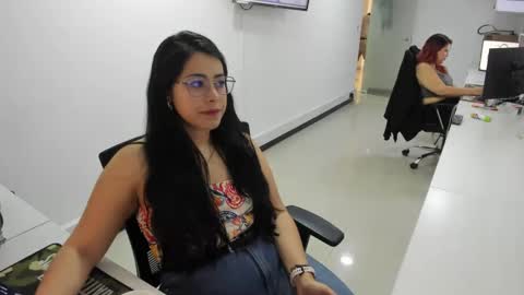 studcb_ online show from March 7, 5:38 pm