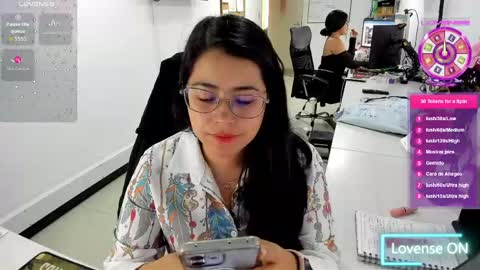 Snapshot of studcb_ chatting on May 15, 9:11 pm studcb_ online show from May 15, 9:11 pm