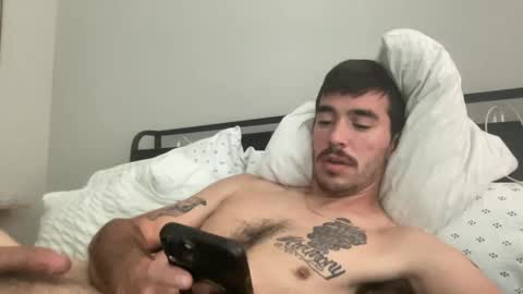 Snapshot of studley_dooright42069 chatting on April 10, 4:23 pm StudleyDooRight42069 online show from April 10, 4:23 pm