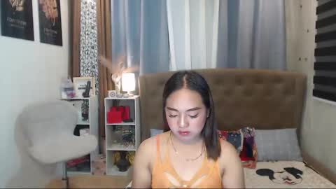 studqueendomi online show from March 17, 4:21 pm