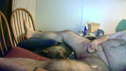 Snapshot of stugots42 chatting on December 7, 9:17 am stugots42 online show from December 7, 9:17 am