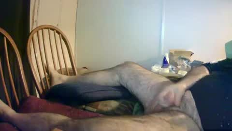 Snapshot of stugots42 chatting on February 26, 4:25 am stugots42 online show from February 26, 4:25 am