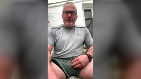 stumpyj2266 online show from April 14, 2:45 pm