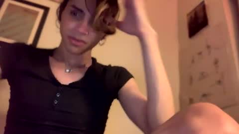 Snapshot of stxllaxcx chatting on July 30, 8:57 am stxllaxcx online show from July 30, 8:57 am