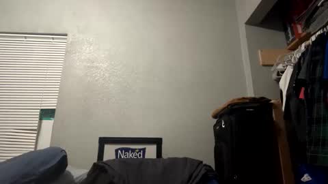 Snapshot of suavecito67 chatting on February 12, 3:29 am suavecito67 online show from February 12, 3:29 am