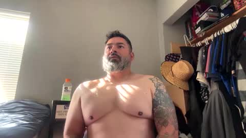 suavecito67 online show from February 7, 5:38 pm