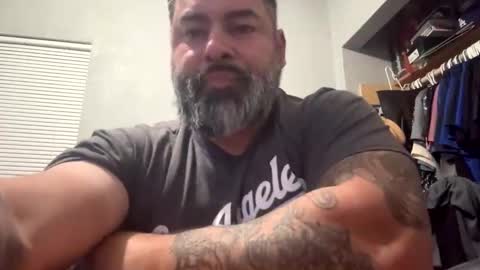 suavecito67 online show from February 9, 4:38 am