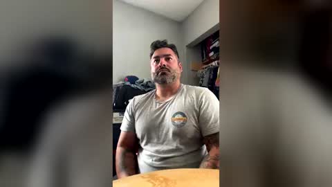 Snapshot of suavecito67 chatting on June 20, 4:54 pm suavecito67 online show from June 20, 4:54 pm