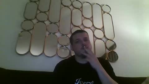 Snapshot of sub3100 chatting on May 10, 12:05 am 420Fun online show from May 10, 12:05 am