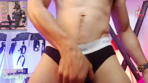 Snapshot of subarashi_ishi69 chatting on July 15, 11:37 am subarashi_ishi69 online show from July 15, 11:37 am