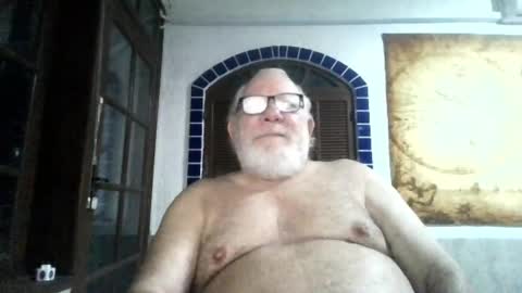 Snapshot of subbtmpig4u chatting on June 5, 5:03 am SubBtmPig4U online show from June 5, 5:03 am