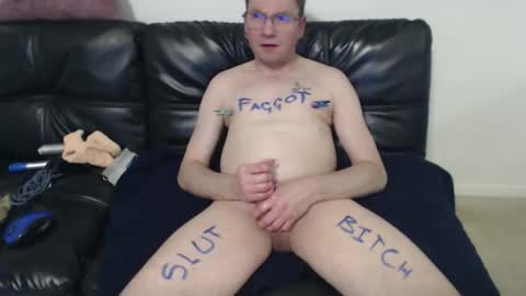 Snapshot of subfag4you chatting on October 18, 3:20 am Sub Bottom for You online show from October 18, 3:20 am