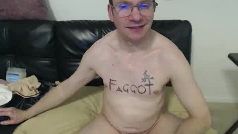 Snapshot of subfag4you chatting on October 25, 6:54 am Sub Bottom for You online show from October 25, 6:54 am