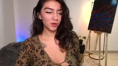 Zoe online show from February 16, 7:05 pm