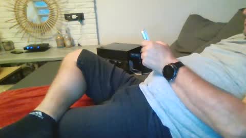Snapshot of submissivguy chatting on July 5, 7:32 pm submissivguy online show from July 5, 7:32 pm