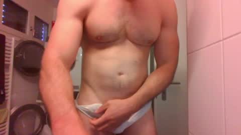 Snapshot of subsl4ve1998 chatting on July 12, 5:59 pm subsl4ve1998 online show from July 12, 5:59 pm