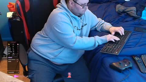 Snapshot of subzero_2689 chatting on April 28, 5:56 am subzero online show from April 28, 5:56 am