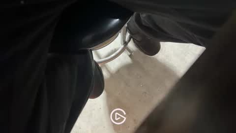 suck_me34 online show from February 25, 1:59 am