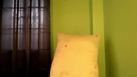 SELF SUCKER ALICIA online show from March 26, 7:03 am