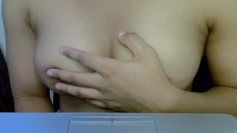 Ella online show from February 17, 1:51 pm