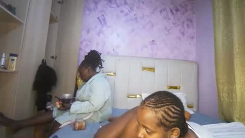 Snapshot of sugar_rush_cutie chatting on April 5, 8:11 am sugar_rush_cutie online show from April 5, 8:11 am