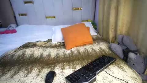 Snapshot of sugar_rush_cutie chatting on June 23, 5:05 am sugar_rush_cutie online show from June 23, 5:05 am