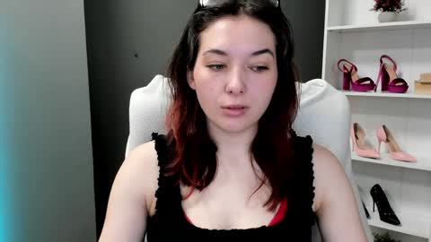 Snapshot of sugar_xmegan chatting on April 28, 6:51 am Megan online show from April 28, 6:51 am